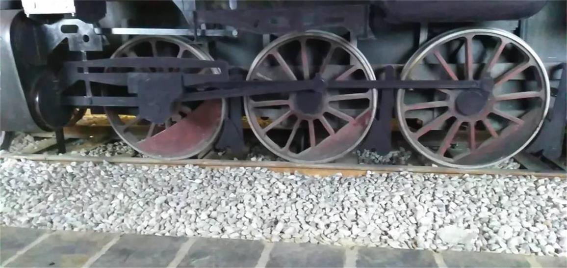 衡山县蒸汽火车模型